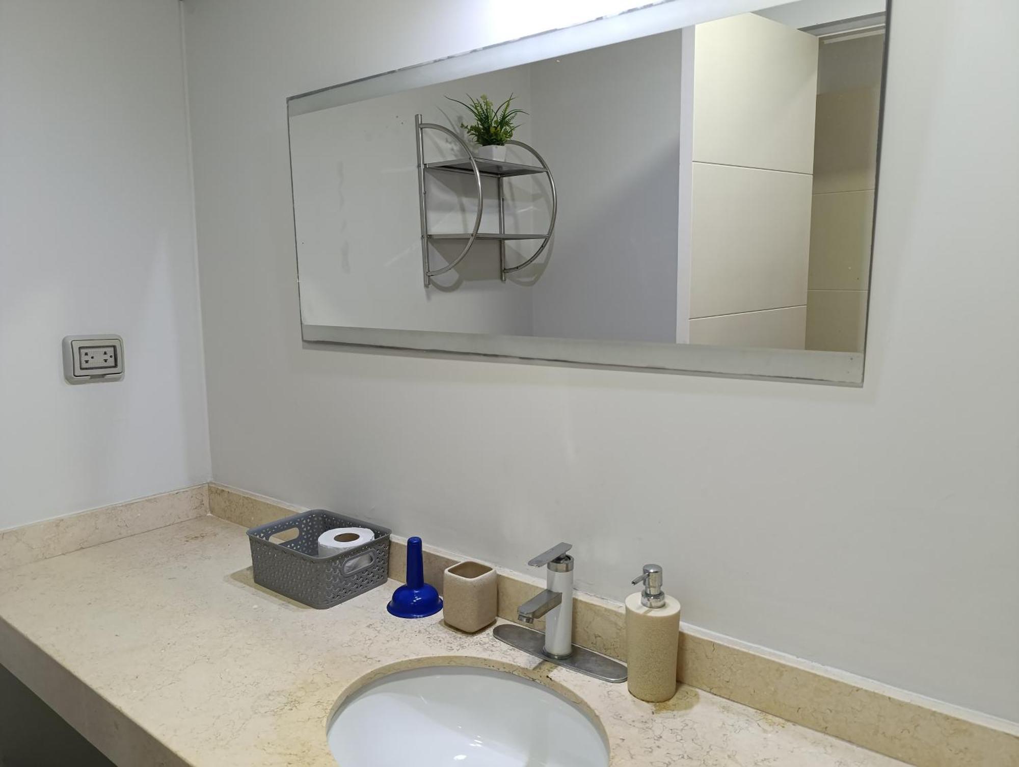 Miraflores Apart-10Beds-11Persons-Pool-Grill-Garage-Near Kennedy Park Λίμα Εξωτερικό φωτογραφία